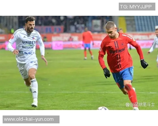 足球球衣号码99的传奇故事与背后那些不为人知的球员心路历程